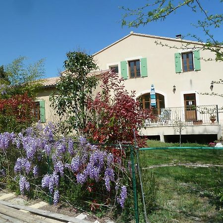 Le Val Leron Bed & Breakfast Valaurie Bagian luar foto