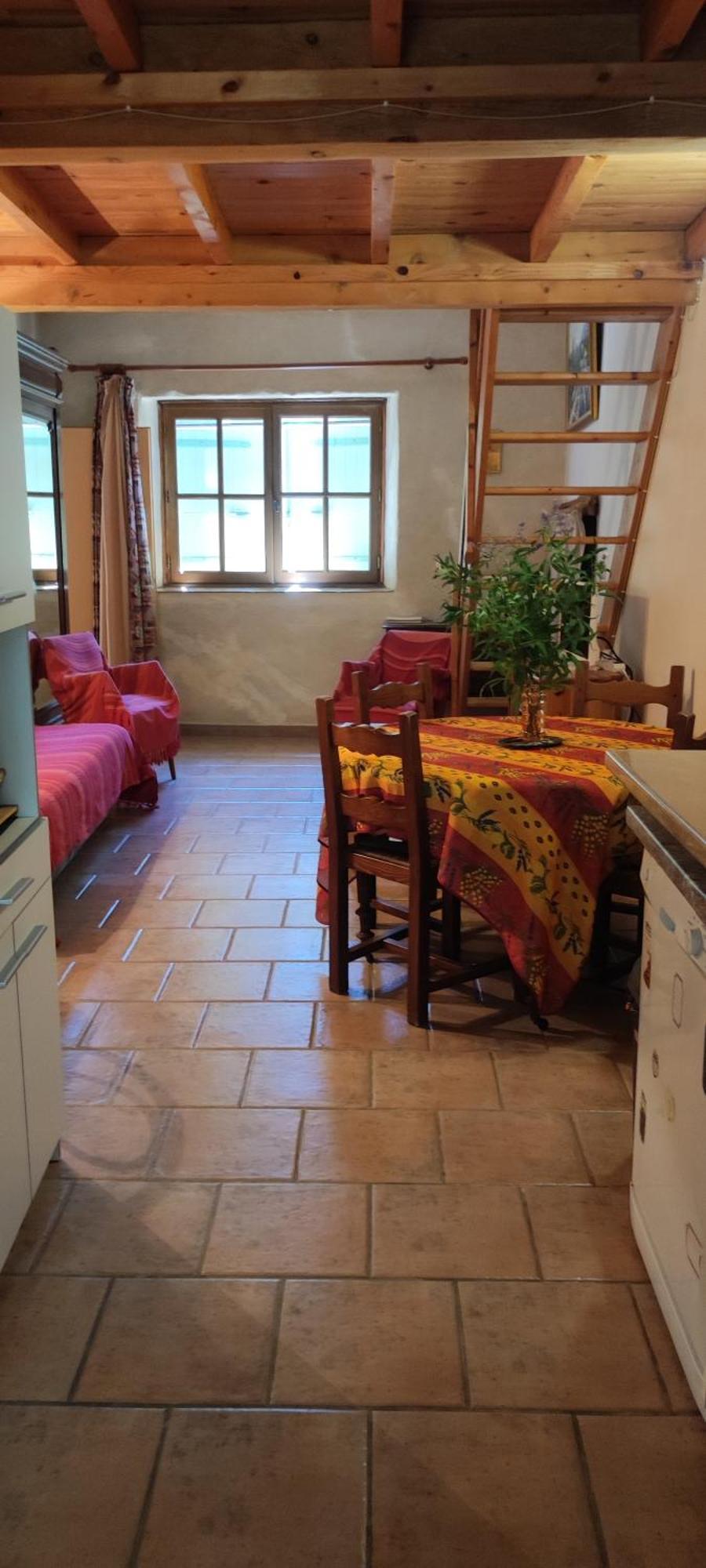 Le Val Leron Bed & Breakfast Valaurie Bagian luar foto