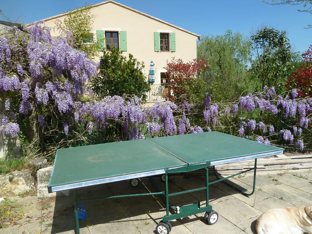 Le Val Leron Bed & Breakfast Valaurie Bagian luar foto